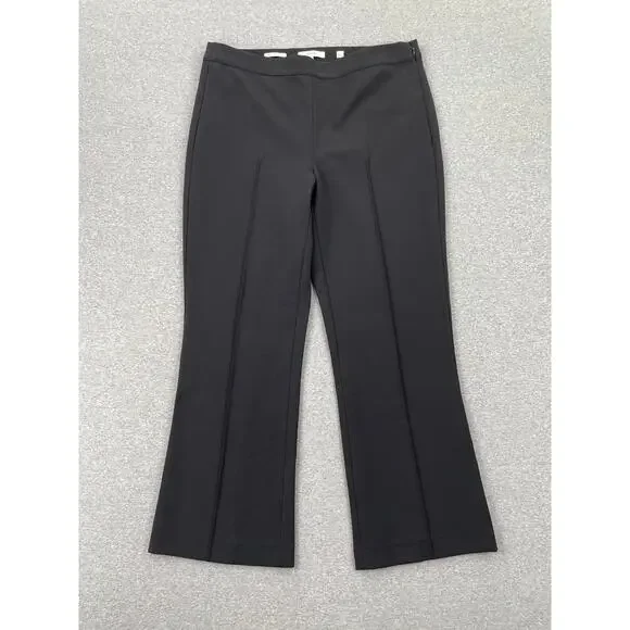 VINCE Mid Rise Pintuck Crop Flare Pant Womens Size 10 Black Pleated Quiet Luxury